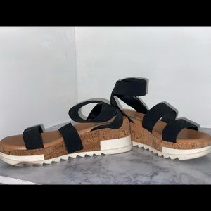 Steve Madden espadrilles